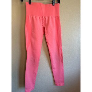 NVGTN Bright Pink Curve Seamless Athletic Leggings Womens Small